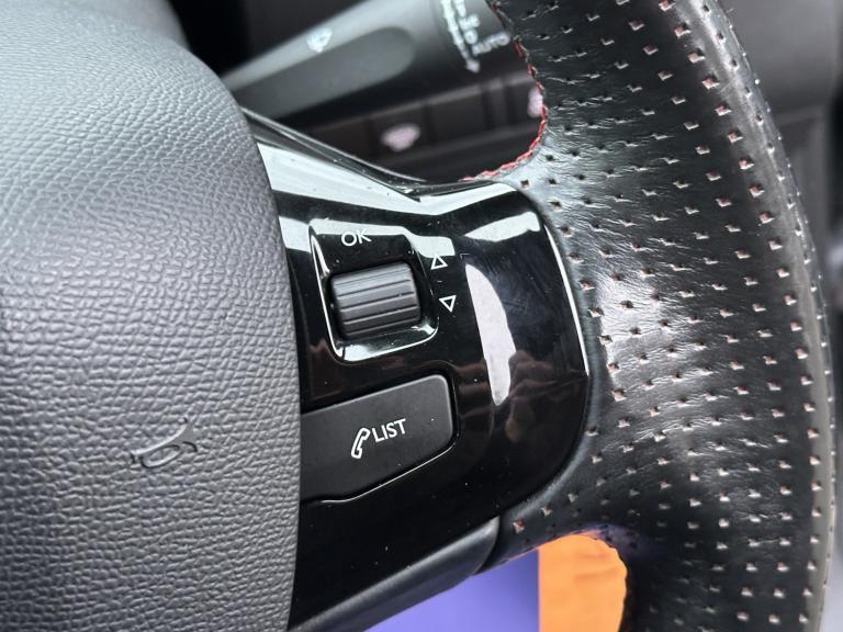 2015 Peugeot 208 2.0 BlueHDi GT-Line Diesel Manual 5 Door Estate Black