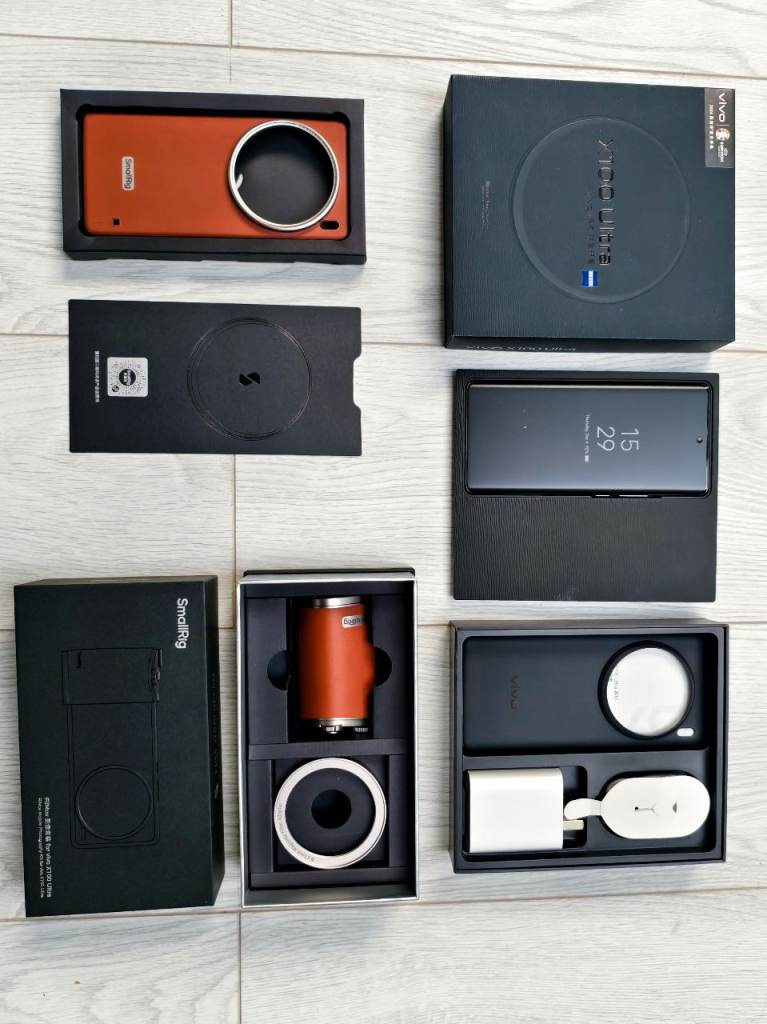 **MINT** Vivo X100 Ultra 512gb CN + SmallRig Photography kit Bundle