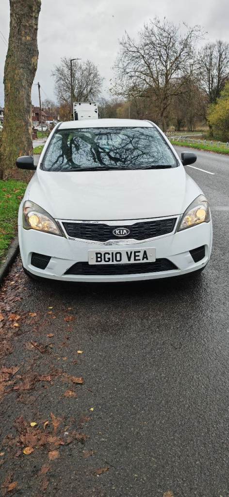 Kia, CEED, Hatchback, 2010, Manual, 1396 (cc), 5 doors