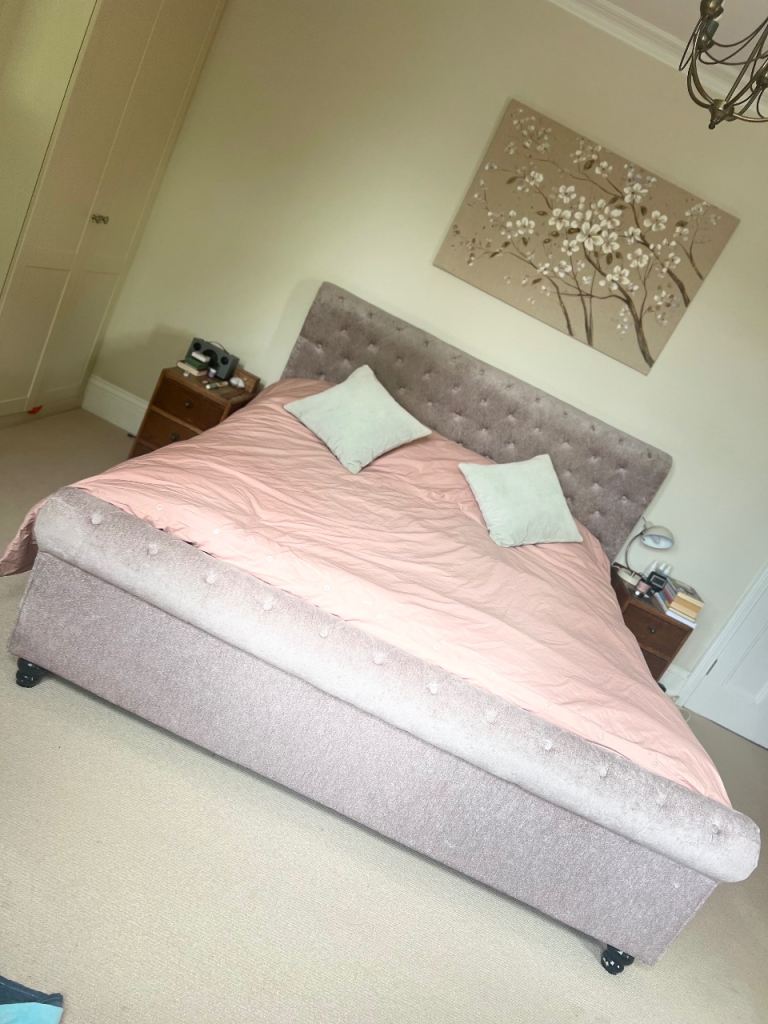 Upholstered Double Bed with Button Tufting – Good Condition