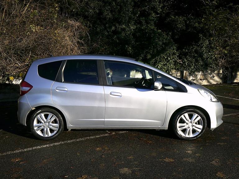 2014 Honda Jazz 1.4 i-VTEC ES Plus 5dr CVT HATCHBACK Petrol Automatic