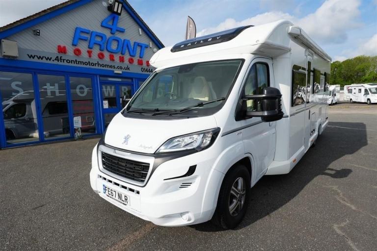 Bailey Autograph 79-6 PEUGEOT 6 BERTH 6 TRAVEL SEAT MOTORHOME