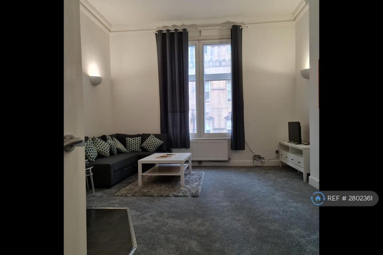 2 bedroom flat in West Regent Street, Glasgow, G2 (2 bed) (#2802361)
