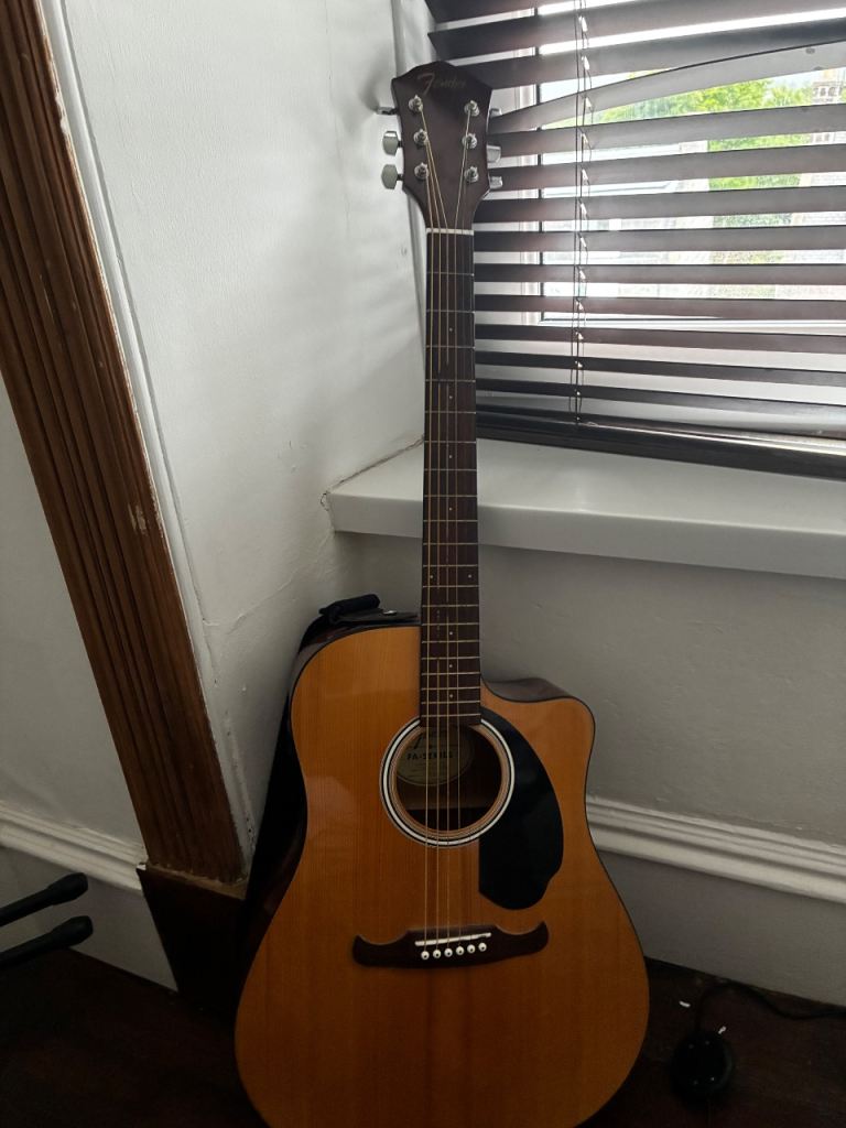  Fender FA125CE/NAT Guitar 