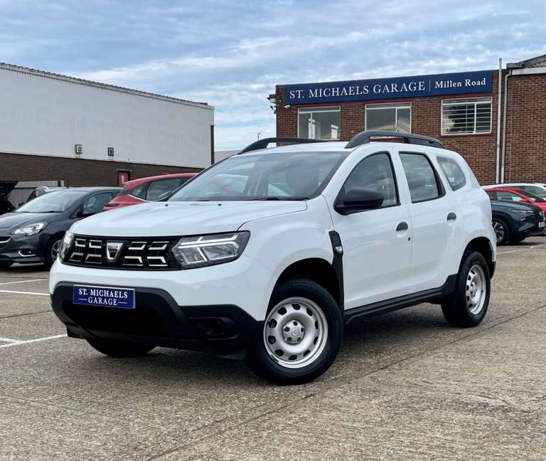 2022 Dacia Duster 1.0 Duster Essential TCe 4x2 5dr SUV Petrol Manual