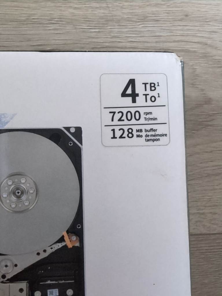 Toshiba X300 4 TB,Internal,7200 RPM,3.5 inch (HDWE140EZSTA) Hard Drive