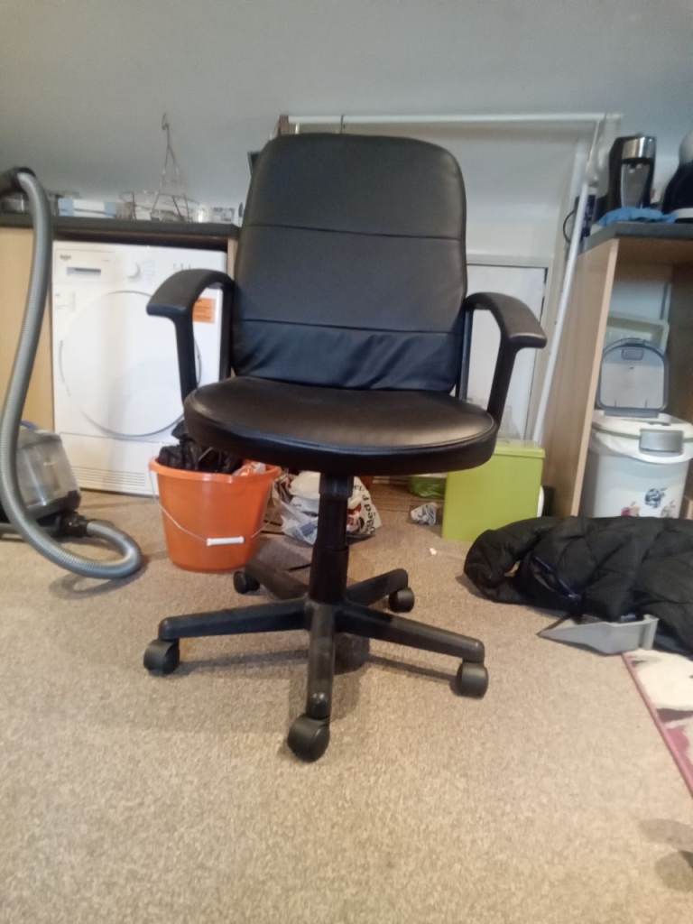 computer chair