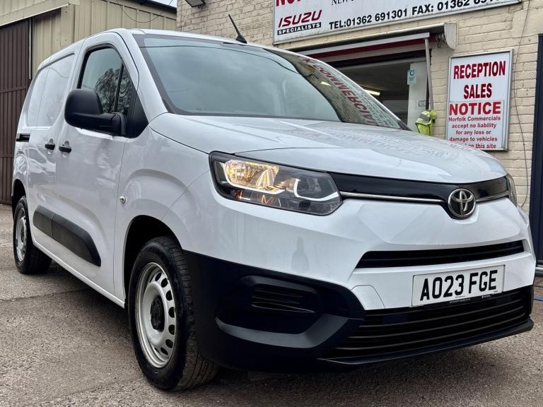 2023 Toyota ProAce 1.5D 100 Active Van PANEL VAN Diesel Manual