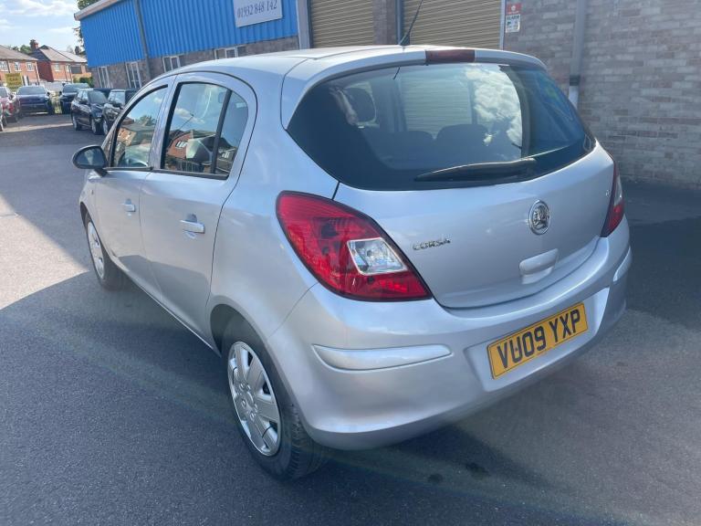 2009 Vauxhall Corsa 1.2i 16v Club 5dr HATCHBACK Petrol Manual