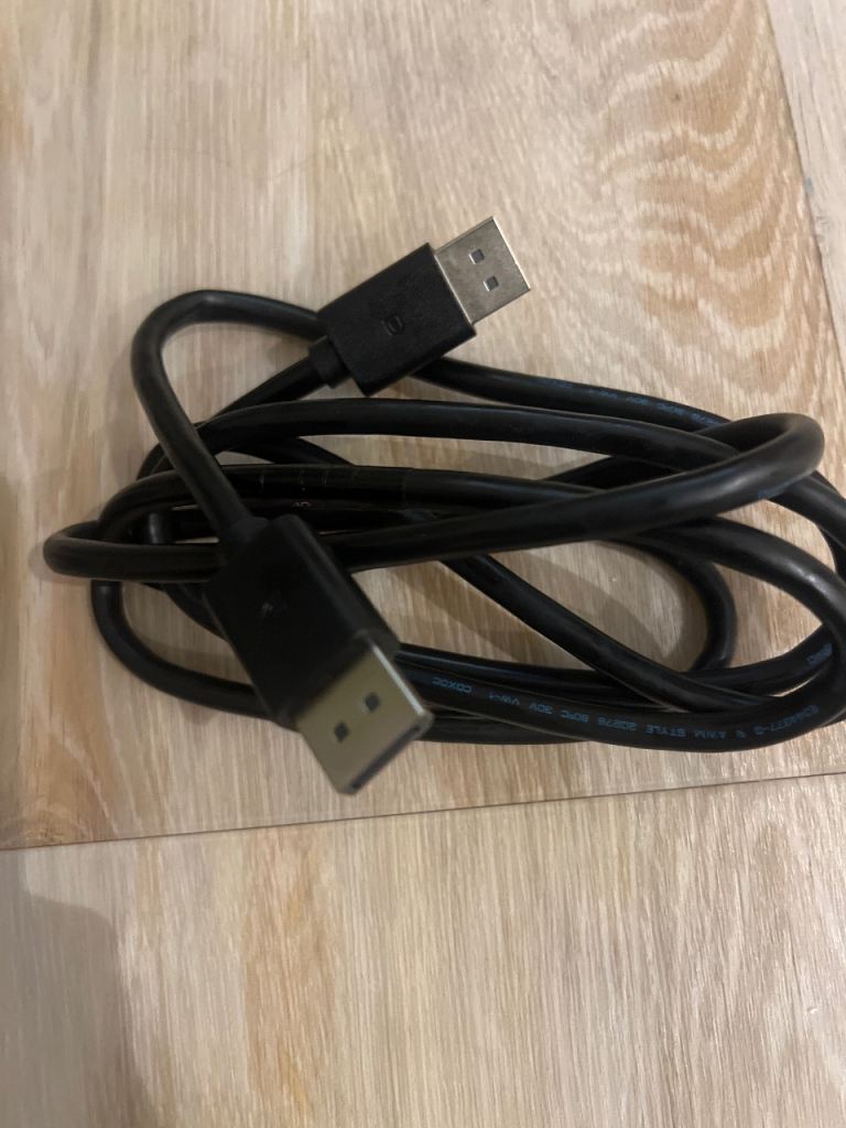 Display port cable 