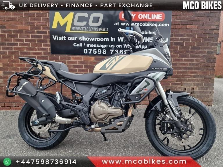 QJMotor SRT 600 S with free luggage