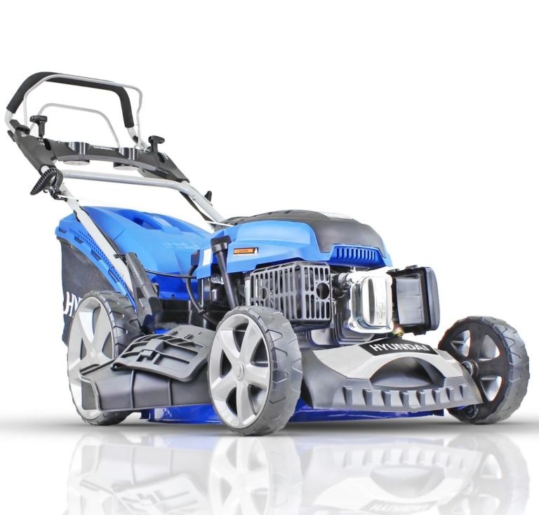 Hyundai lawn mower 