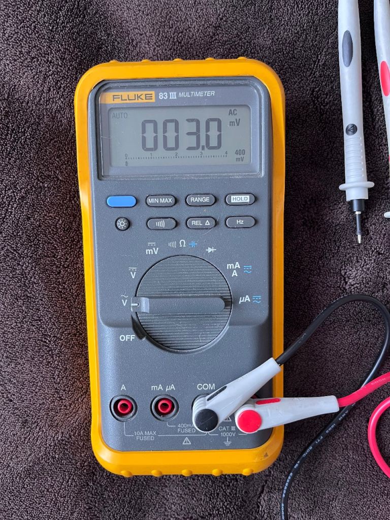 Fluke 83 III (Series 3) Digital Multimeter - Tested & Working with Leads