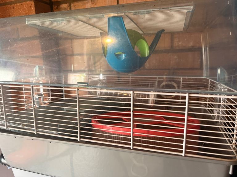 Syrian hamster cage (large) with extras