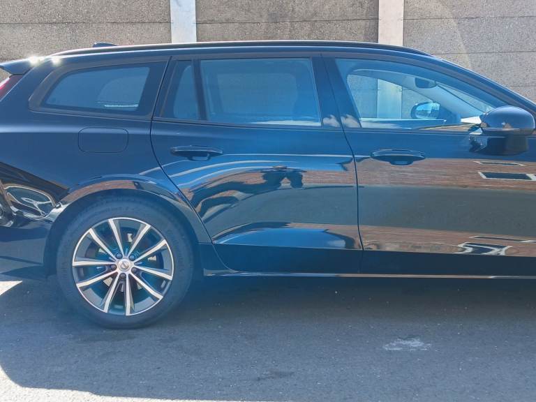 Volvo V60 Tailored Sun Shades