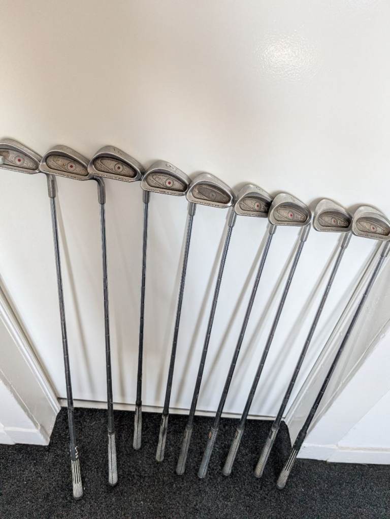 Golf clubs 