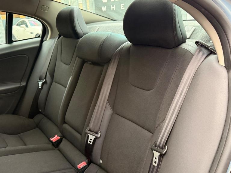 2011 Volvo S60 2.0 D3 SE Geartronic Euro 5 4dr SALOON Diesel Automatic