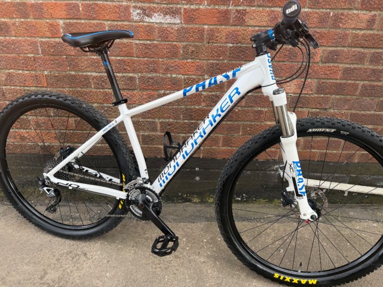 Mondraker phase pro 29er mountain bike