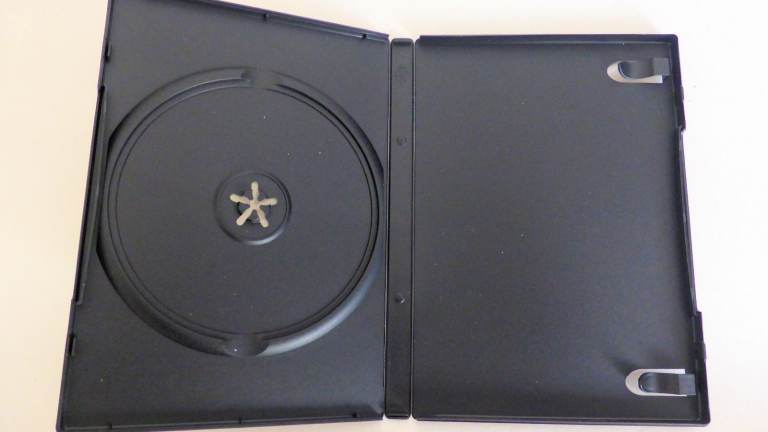 DVD storage cases, unused   x21