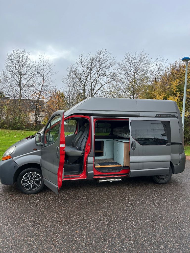 Renault, TRAFIC, Panel Van, 2004, Manual, 1870 (cc)