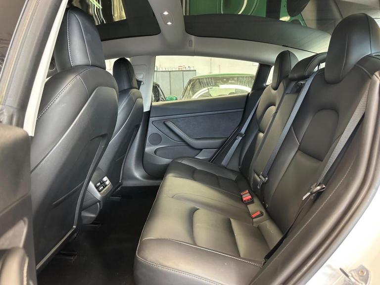 TESLA MODEL 3 (Dual Motor) Long Range Auto 4WDE 4dr 2021