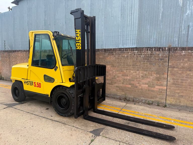 2005 Hyster 5.5t diesel forklift, sideshift, full cab 