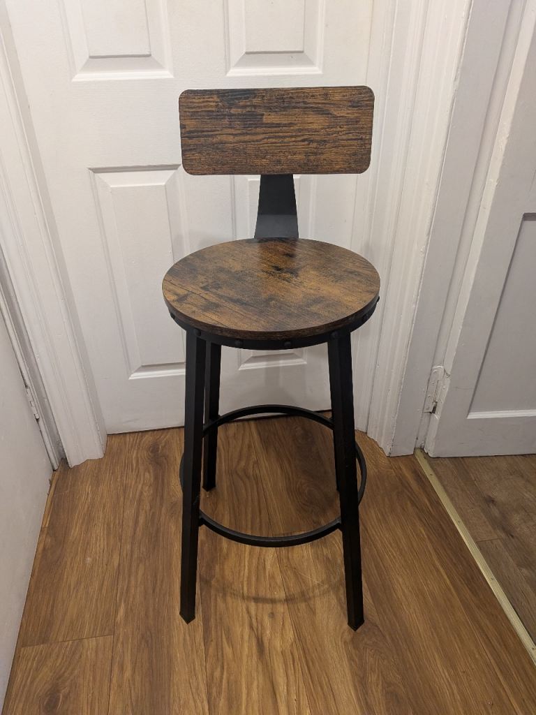 Pair of beautiful Bar stool/breakfast bar chair 