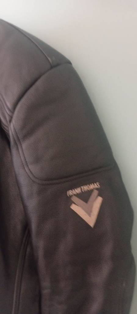 Frank Thomas Mens Leather Jacket size 42