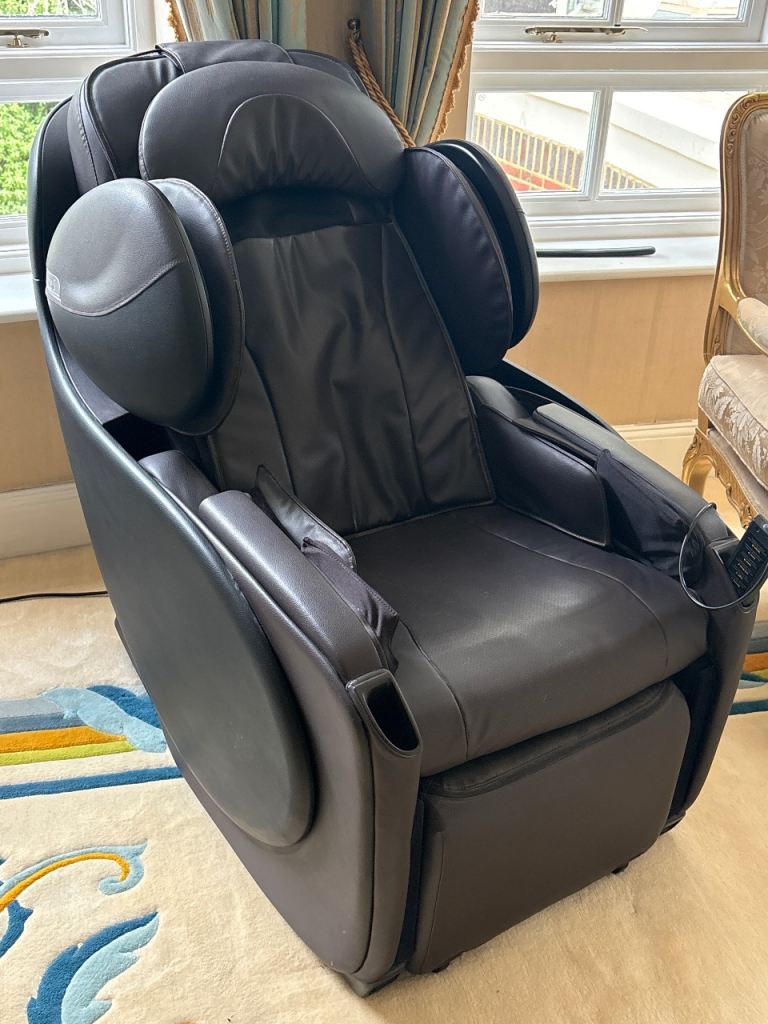 uDivine V3 Massage Chair