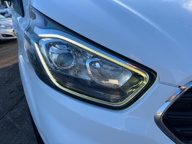 2020 Ford Transit Custom 2.0 300 EcoBlue Limited Crew Van Auto L1 H1 Euro 6 (s/s) 5dr (6 Seat) PA...