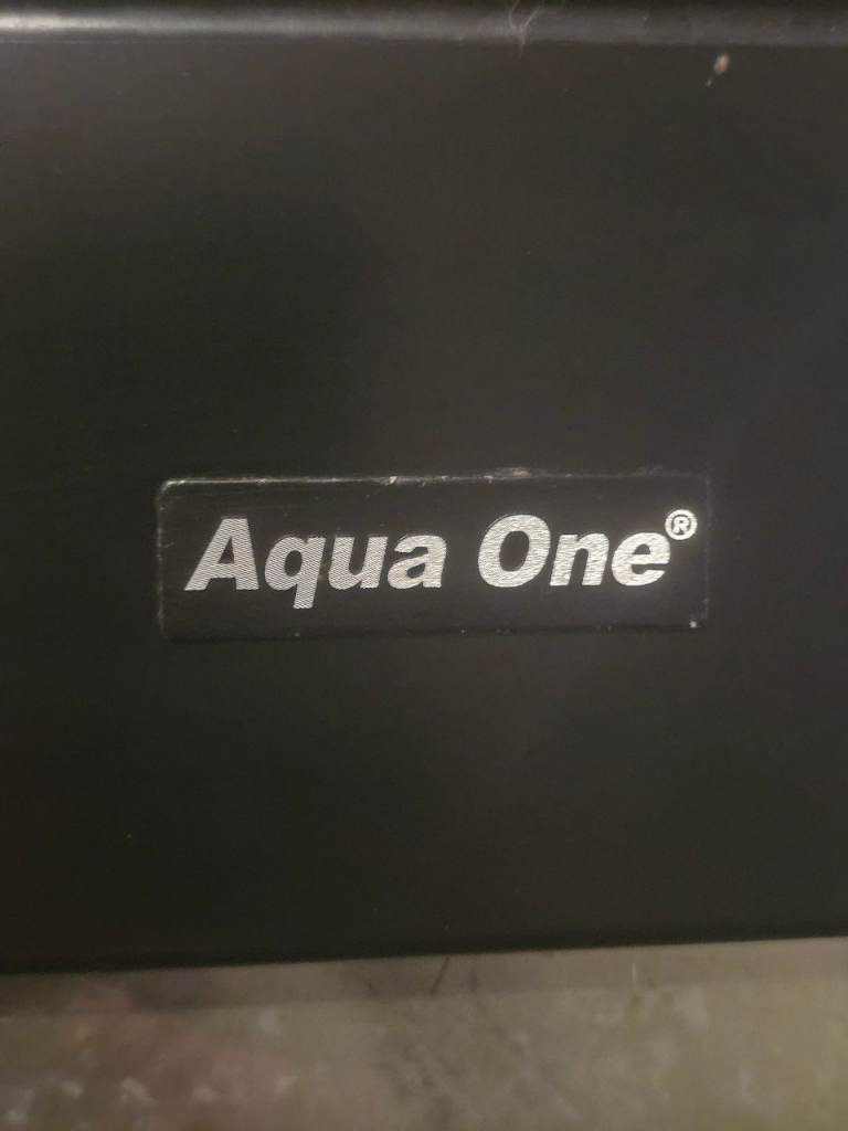Aqua one tank 400l sold - pending collection 