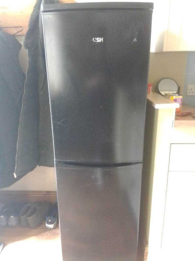 black fridge freezer