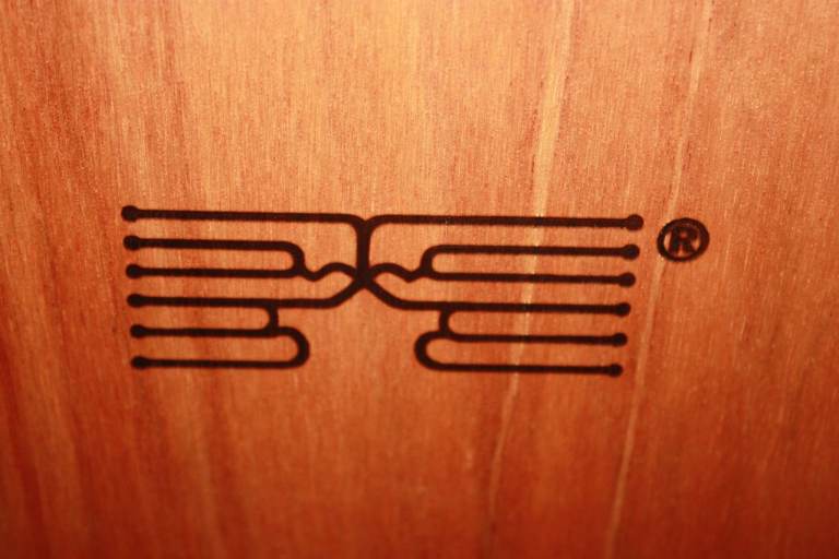 Schlagwerk Wooden Cajon La Peru ~ Made In Germany ~ Snares and Jingles ~ Case Included ~ £95 ono