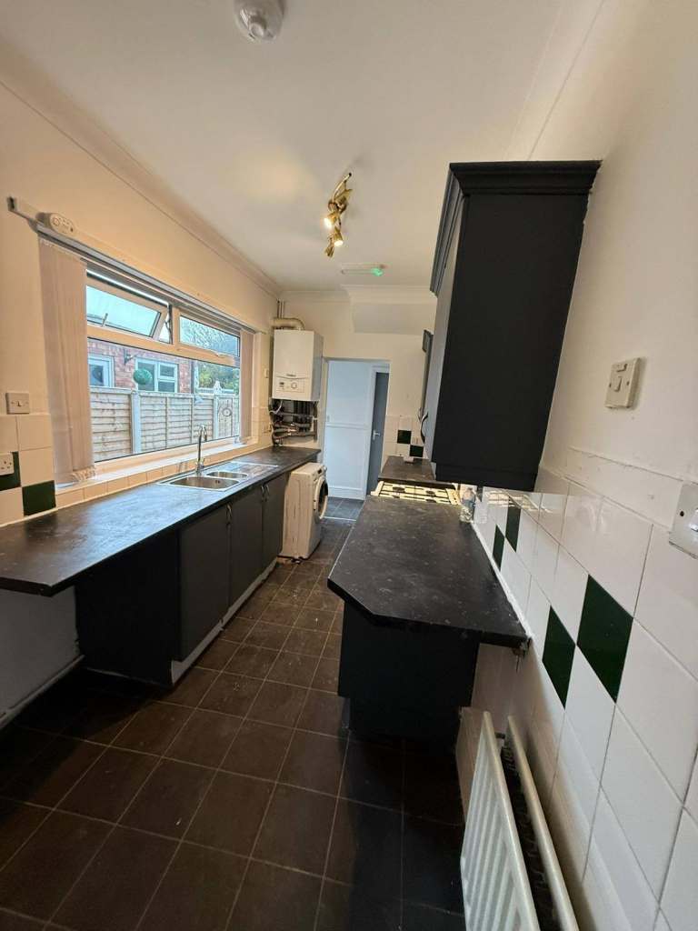 HMO Supported Accommodation DSS Double Rooms available in Birmingham - Oliver Rd B23 6QD