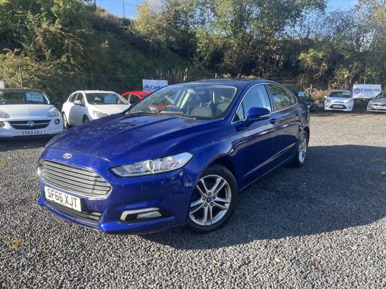 2016 Ford Mondeo 2.0 TDCi Zetec Hatchback Diesel Manual