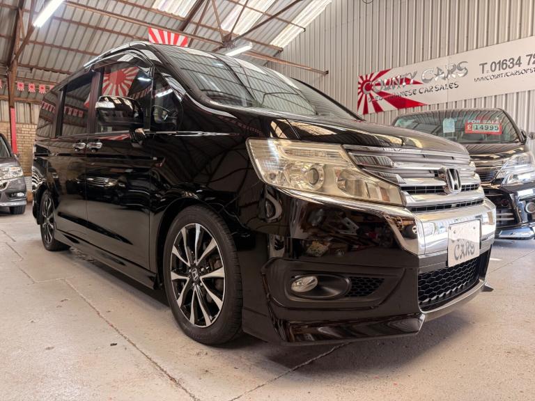 Honda Stepwagon Spada-Z- 8 Seater, 2013-13-Reg, Cool-Spirit Alloys, ULEZ FREE