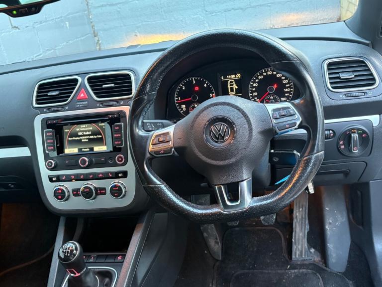 2013 Volkswagen Scirocco 2.0 TDi BlueMotion Tech GT 3dr [Nav/Leather] COUPE Diesel Manual