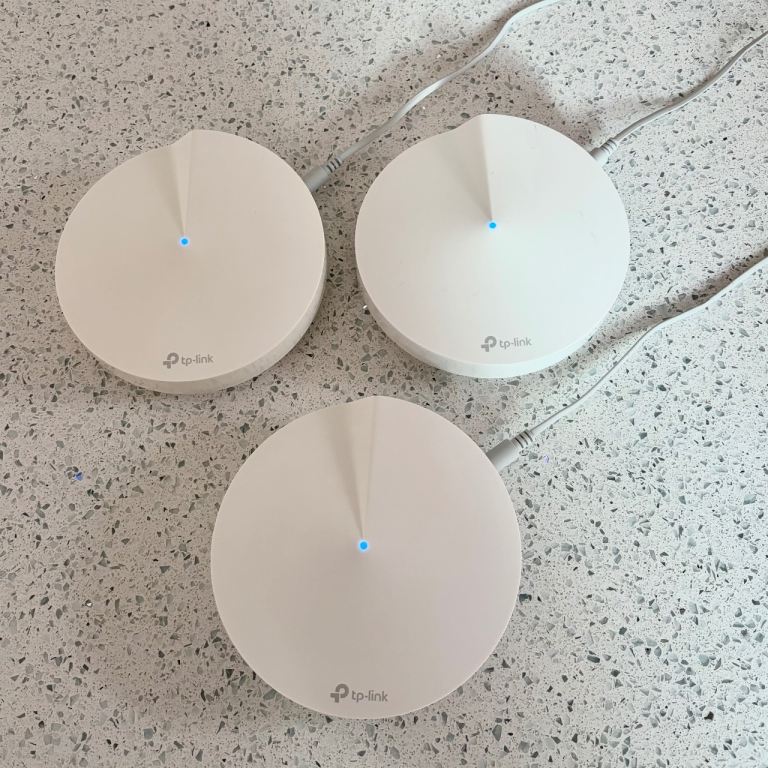 TP-Link Deco M5 Home Mesh WiFi Network. x3 Pack