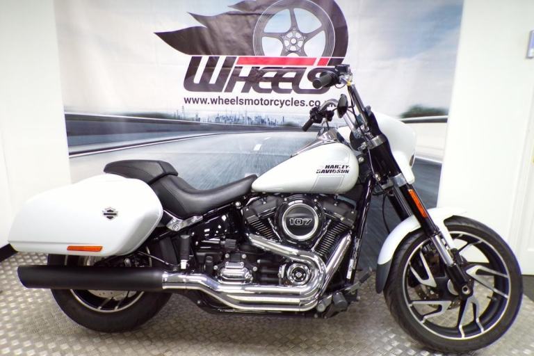 2021 HARLEY DAVIDSON SOFTAIL SPORT GLIDE 1745cc
