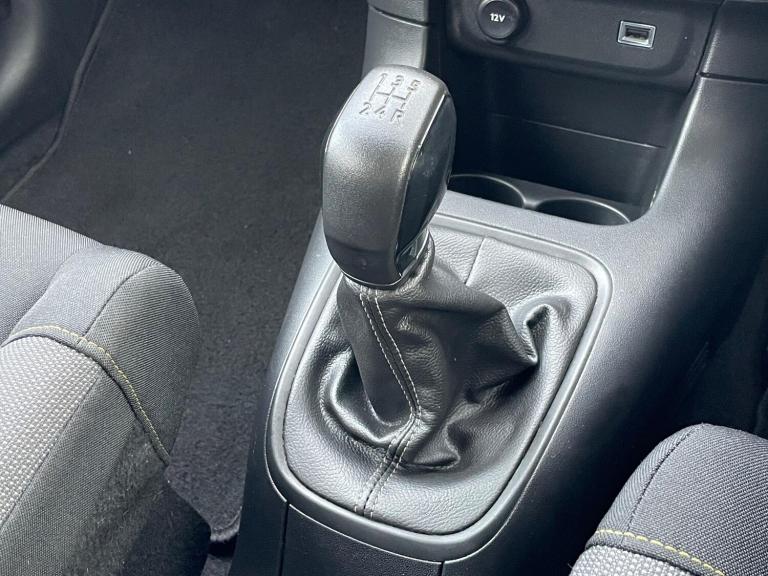 2021 Citroen C3 1.2 PureTech Shine Euro 6 (s/s) 5dr HATCHBACK Petrol Manual