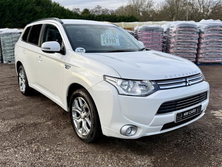 MITSUBISHI OUTLANDER 2.0 h 12kWh GX3h 2015