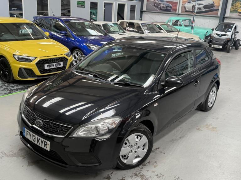 2013 Kia Pro Ceed 1.4 1 Euro 5 3dr HATCHBACK Petrol Manual