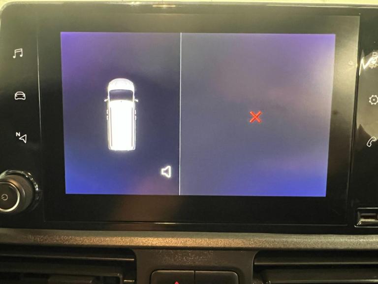 2022 Vauxhall Combo Combo 1.5 Turbo D 2300 Sportive L2 H1 Euro 6 4dr Panel Van Diesel Manual