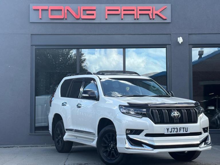  Toyota Land Cruiser 2.8D Invincible Auto 4WD Euro 6 (s/s) 5dr (7 Seat) Diesel Automatic