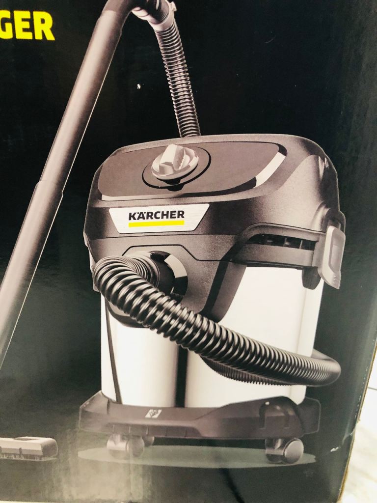 Brand New Karcher vacuum cleaner in warranty