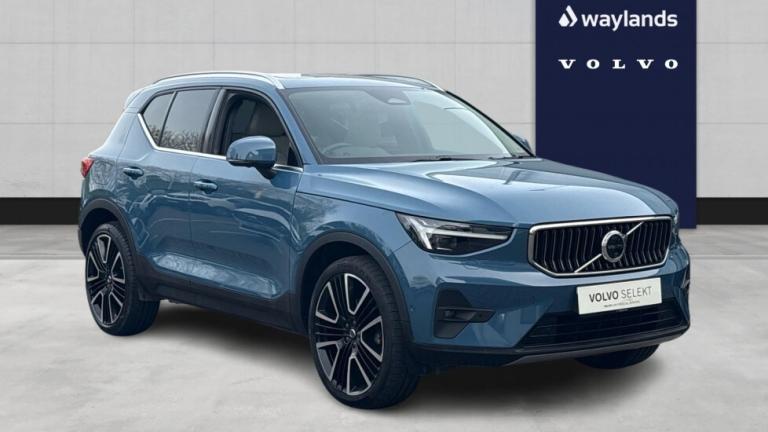 2025 Volvo XC40 2.0 B3P Ultra Dark 5dr Auto ESTATE PETROL Automatic