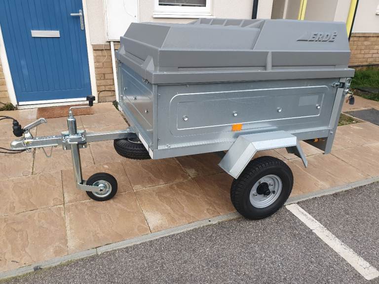 Erde 122 Trailer with lockable ABS hard top 