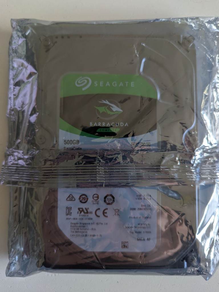New Seagate Barracuda 500GB 3.5 Inch Internal HDD st5000dm009