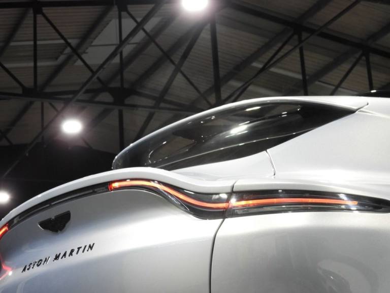 2022 N ASTON MARTIN DBX 4.0 V8 SUV 5DR PETROL AUTO 4WD EURO 6 (S/S) (550 PS)