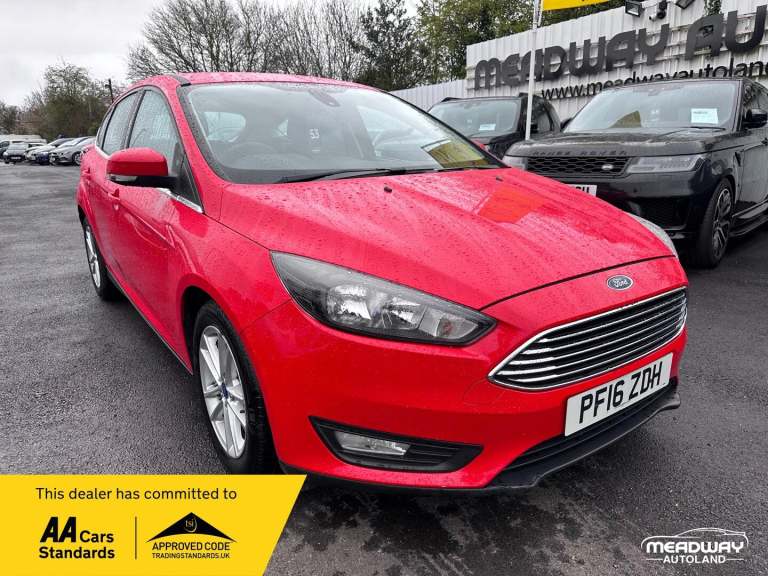 2016 Ford Focus 1.0T EcoBoost Zetec Euro 6 (s/s) 5dr HATCHBACK Petrol Manual